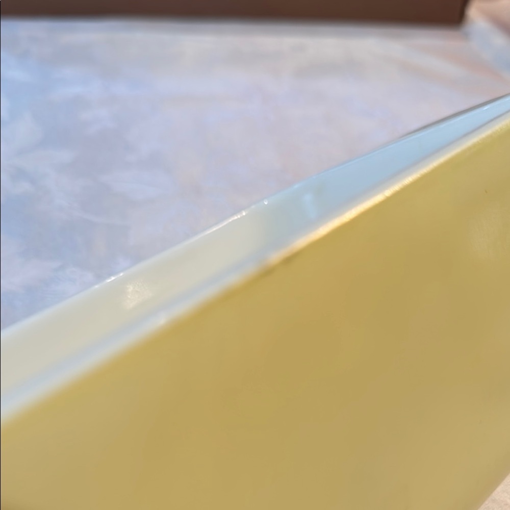 Pyrex Yellow Loaf Pan - Picture 5 of 8